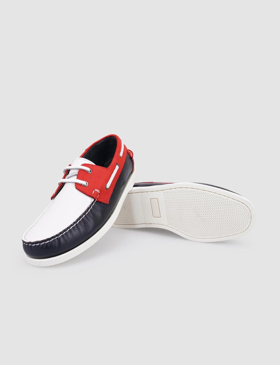 Calzado apache para caballero en CUERO